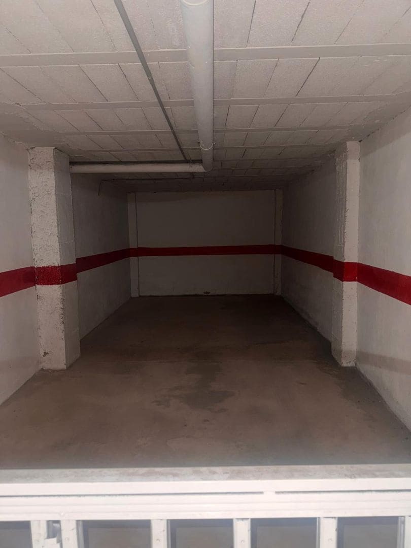 Garagem para venda em Torrevieja - 12 000 € (Ref: 9138660)