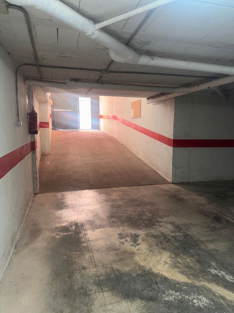 Garagem para venda em Torrevieja - 12 000 € (Ref: 9138660)