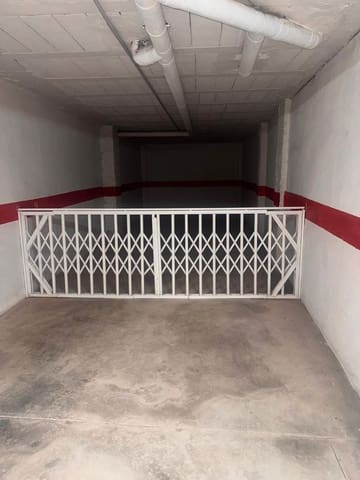 Garage till salu i Avenida Habaneras - Curva de Palangre, Torrevieja - 12 000 € (Ref: 9138660)