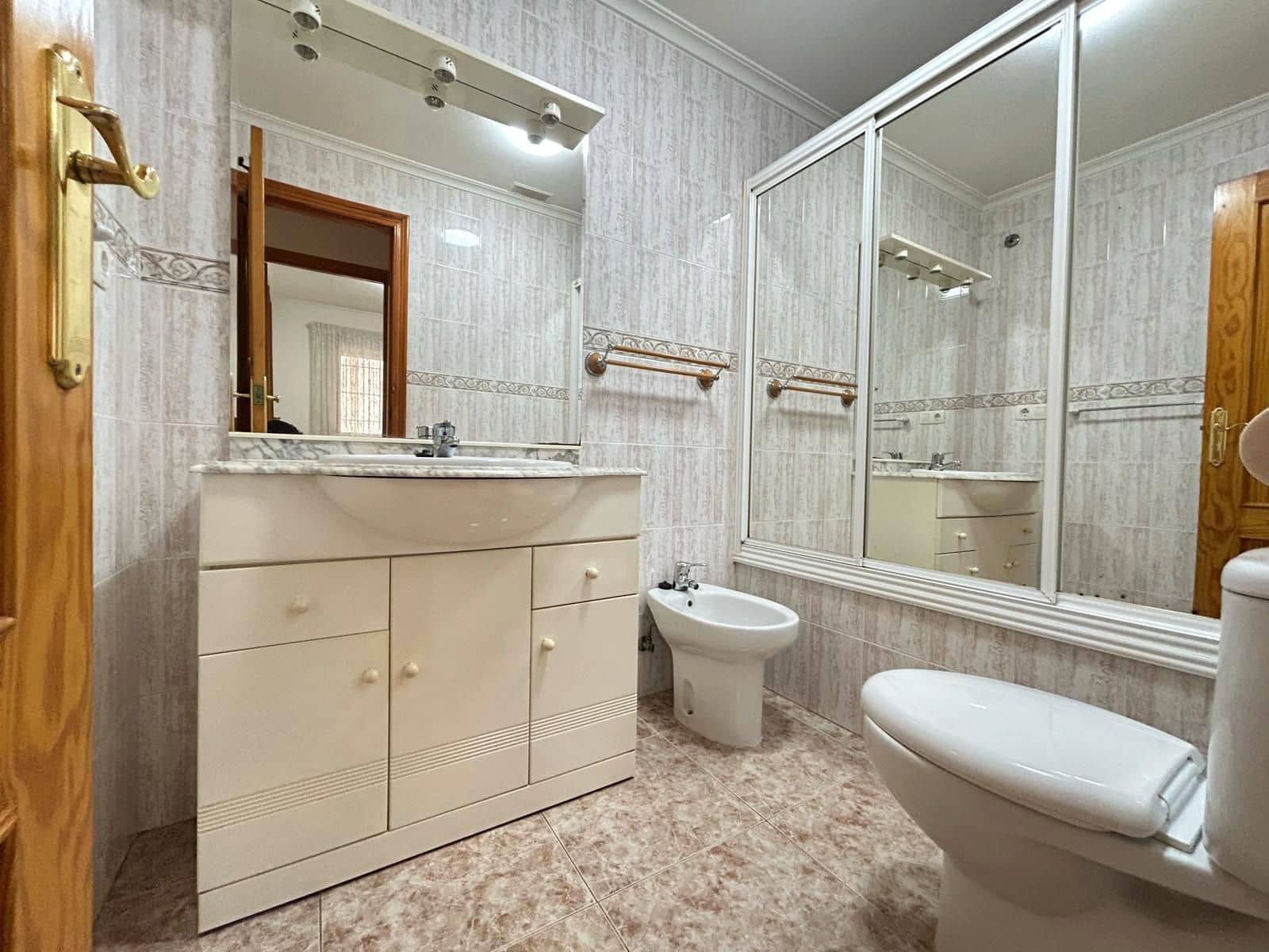 1 makuuhuone Asunto myytävänä paikassa Torrevieja - 99 990 € (Ref: 9142408)