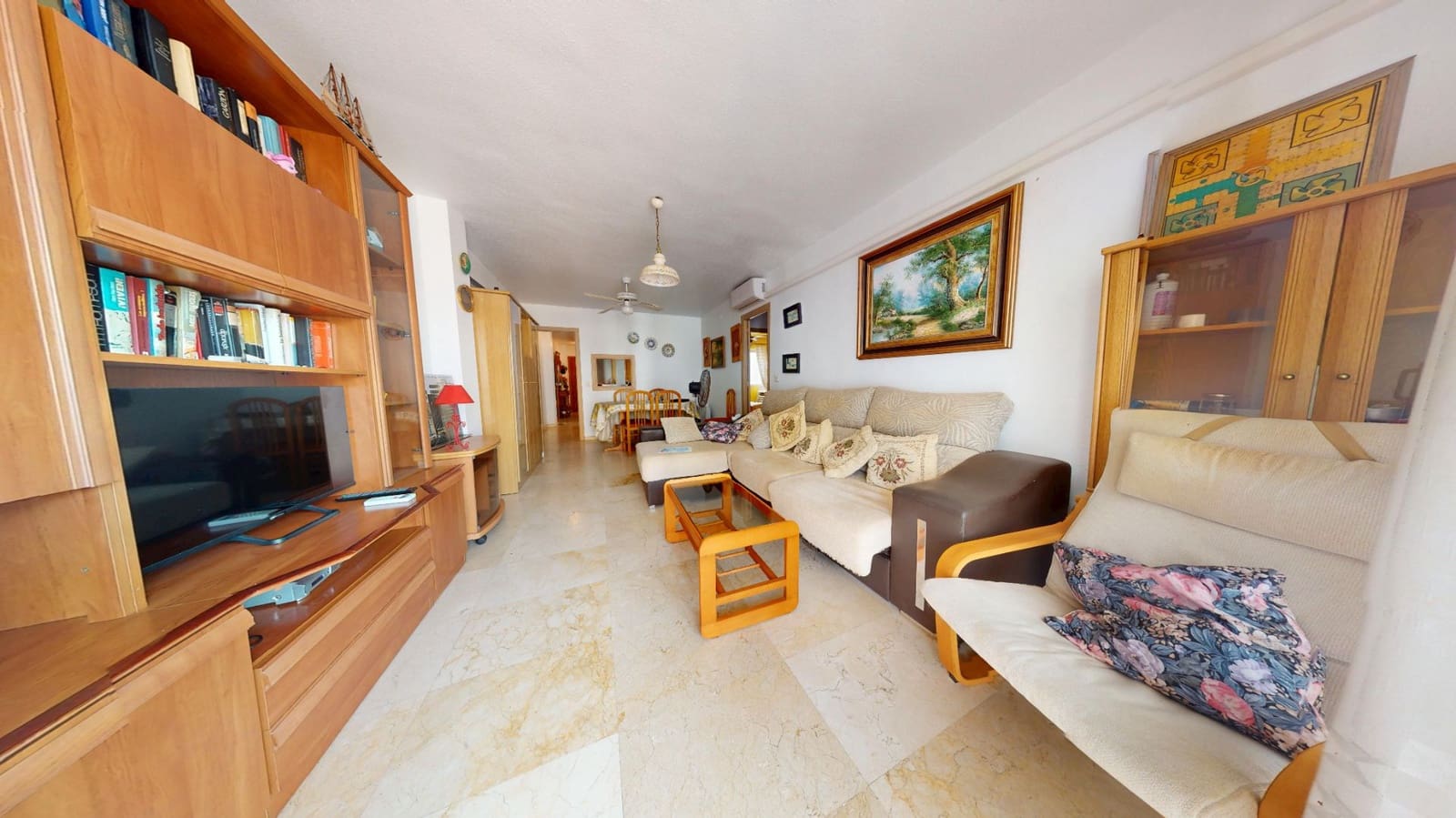 Piso de 3 habitaciones en Torrevieja en venta con garaje - 199.900 € (Ref: 9146446)