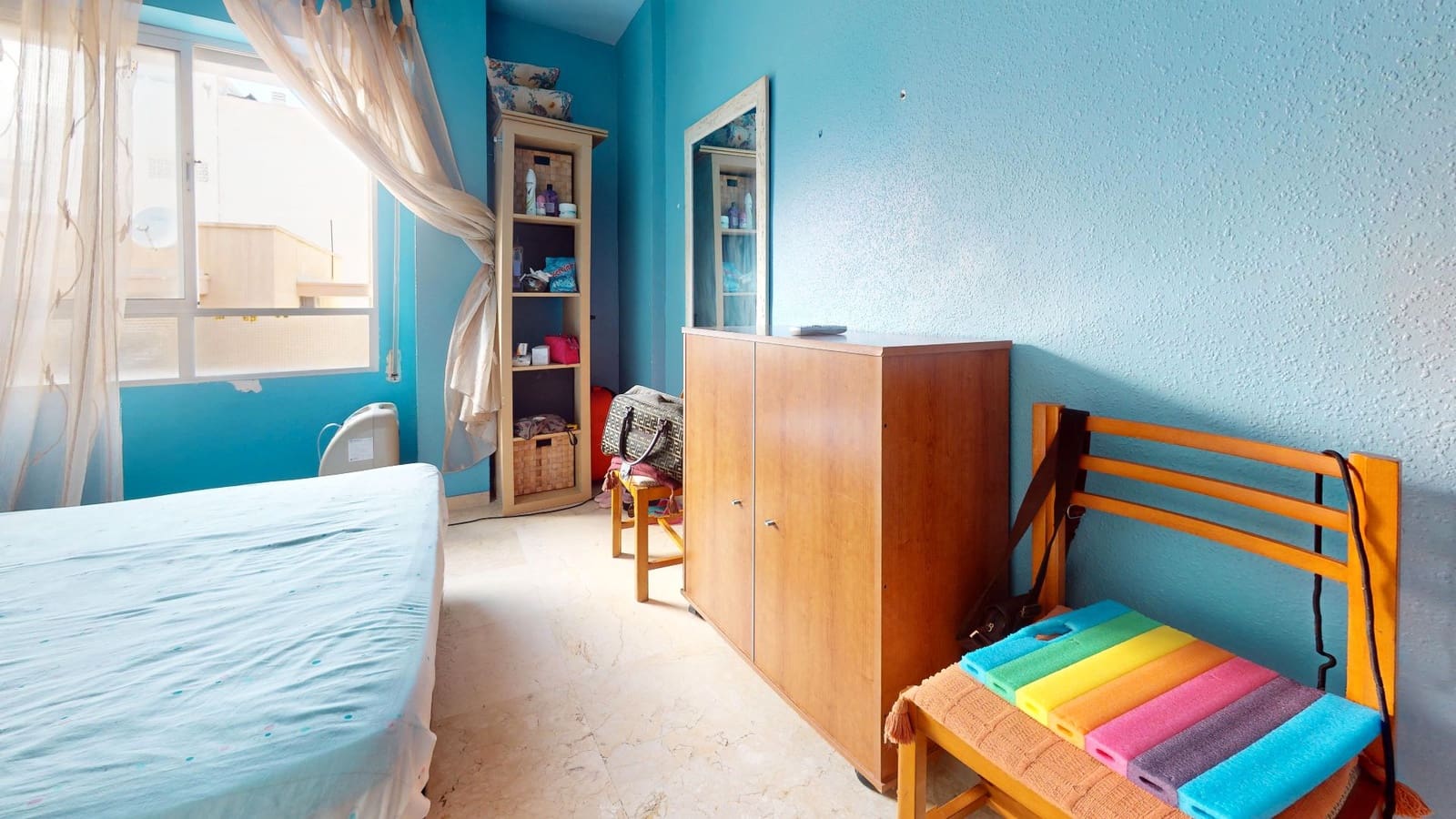 Piso de 3 habitaciones en Torrevieja en venta con garaje - 199.900 € (Ref: 9146446)