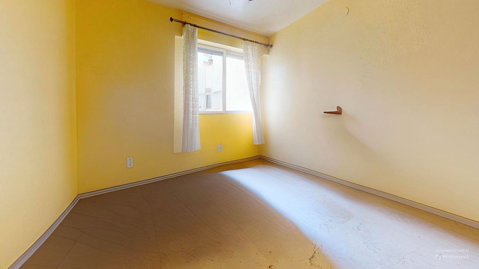 Piso de 3 habitaciones en Torrevieja en venta con garaje - 199.900 € (Ref: 9146446)