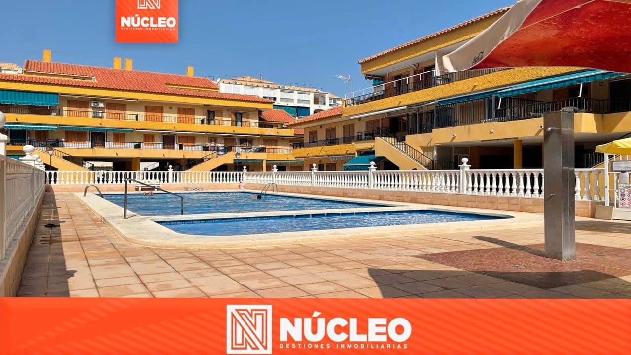 2 soveværelse Lejlighed til salg i Torrevieja med swimmingpool - € 144.900 (Ref: 9163017)