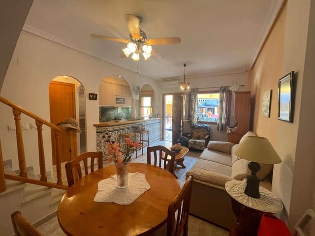 2 soveværelse Lejlighed til salg i Los Europeos, Torrevieja med swimmingpool - € 144.900 (Ref: 9163017)