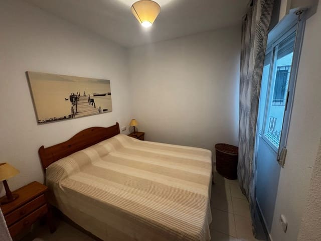 1 makuuhuone Asunto vuokrattavana paikassa Avenida Habaneras - Curva de Palangre, Torrevieja - 700 € (Ref: 9182019)