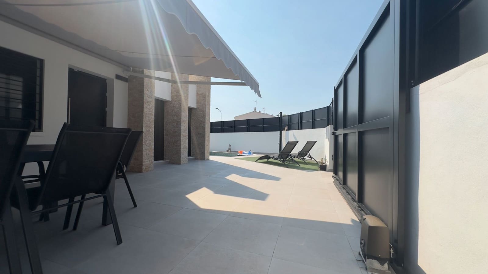 2 soveværelse Villa til salg i Santa Pola med swimmingpool garage - € 315.000 (Ref: 9193307)