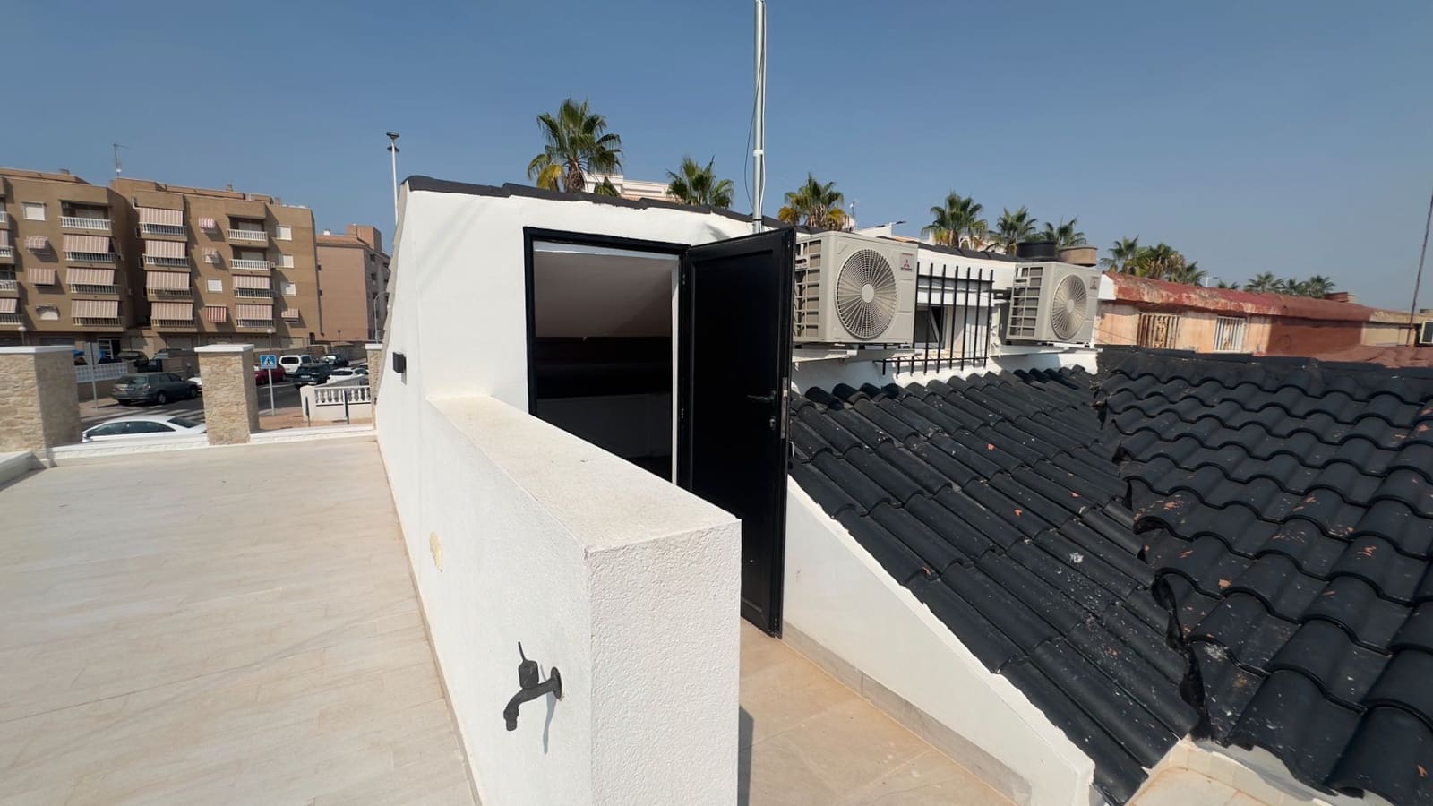 2 soveværelse Villa til salg i Santa Pola med swimmingpool garage - € 315.000 (Ref: 9193307)