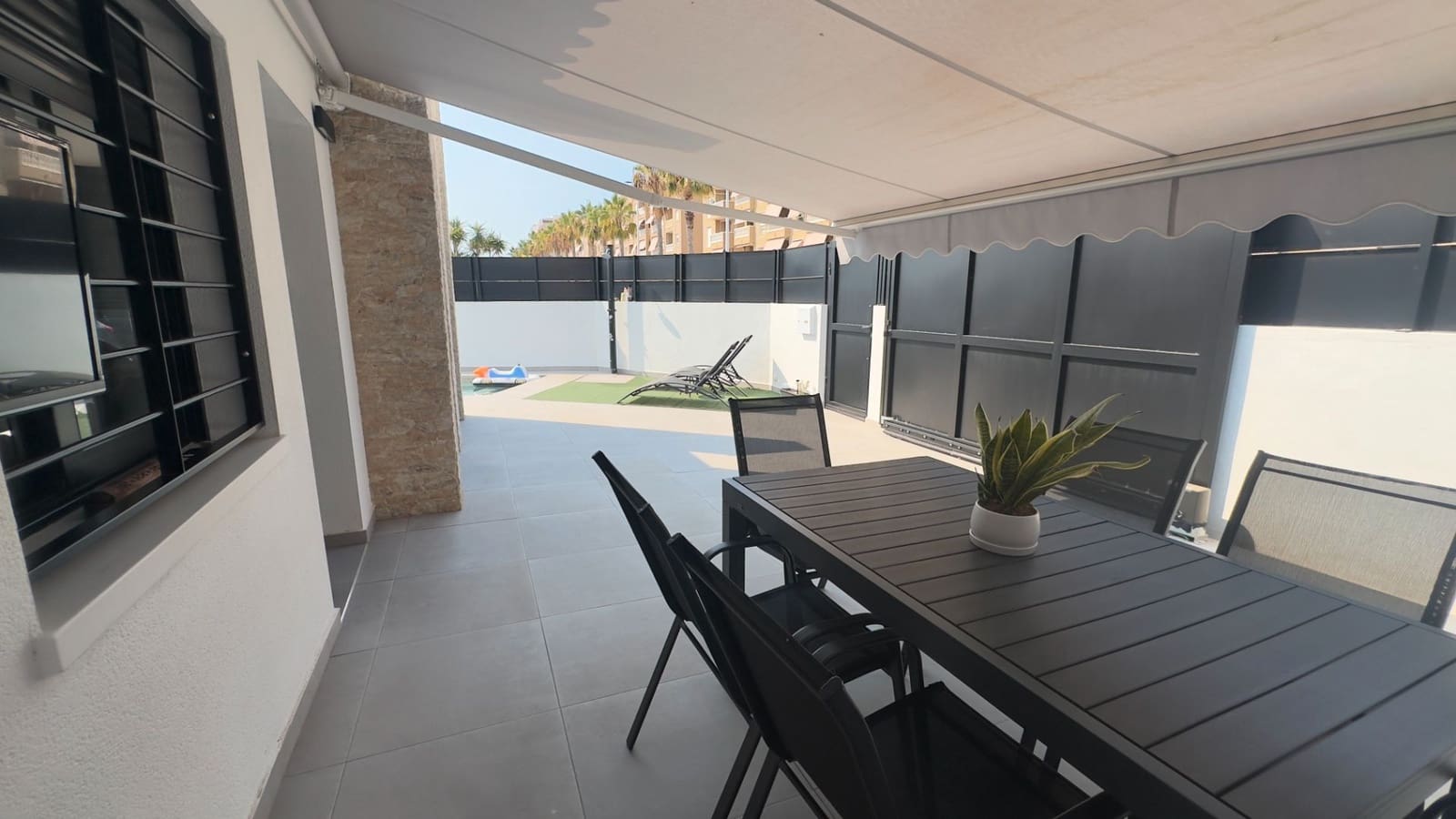 2 soveværelse Villa til salg i Santa Pola med swimmingpool garage - € 315.000 (Ref: 9193307)