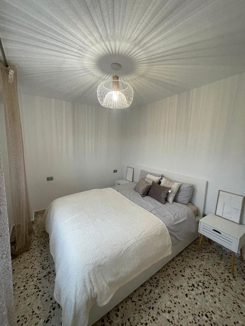 2 makuuhuone Asunto vuokrattavana paikassa Torrevieja mukana uima-altaan - 1 100 € (Ref: 9201603)