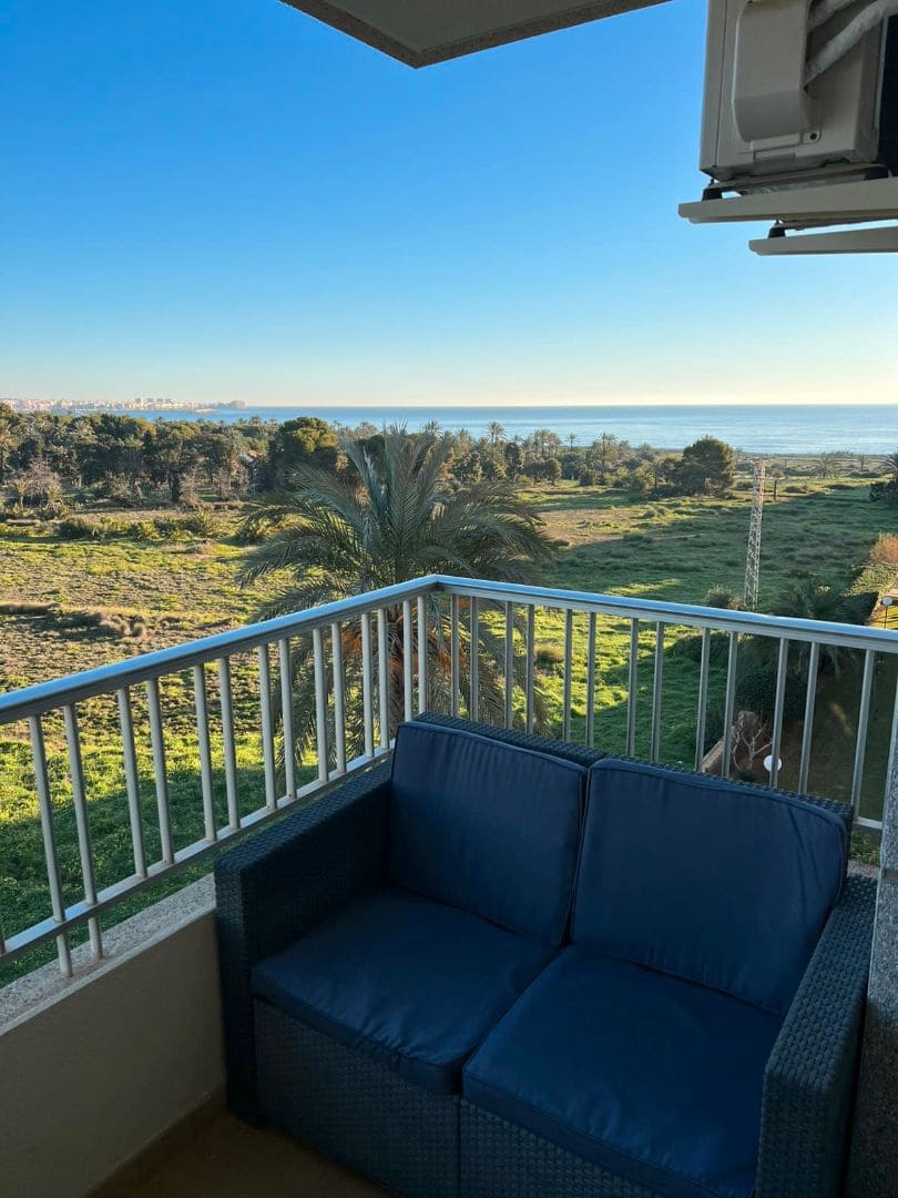 2 makuuhuone Asunto vuokrattavana paikassa Torrevieja mukana uima-altaan - 1 100 € (Ref: 9201603)