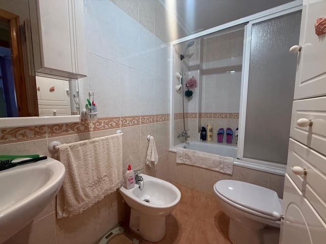 1 makuuhuone Asunto myytävänä paikassa Playa de los Locos, Torrevieja mukana 
autotalli - 130 999 € (Ref: 9201605)