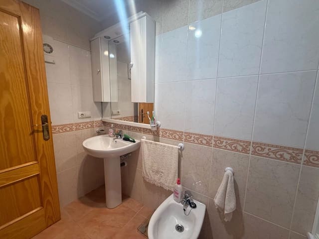 1 makuuhuone Asunto myytävänä paikassa Playa de los Locos, Torrevieja mukana 
autotalli - 130 999 € (Ref: 9201605)