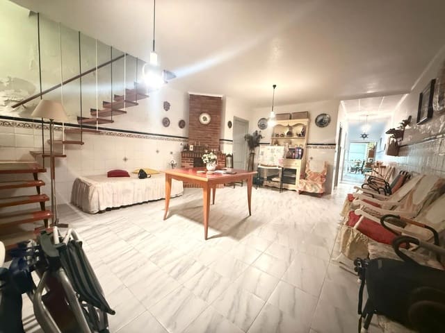 Piso de 5 habitaciones en Playa de los Locos, Torrevieja en venta - 169.900 € (Ref: 9201606)