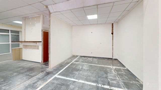 Commercial for sale in Dolores - € 100,000 (Ref: 9203264)