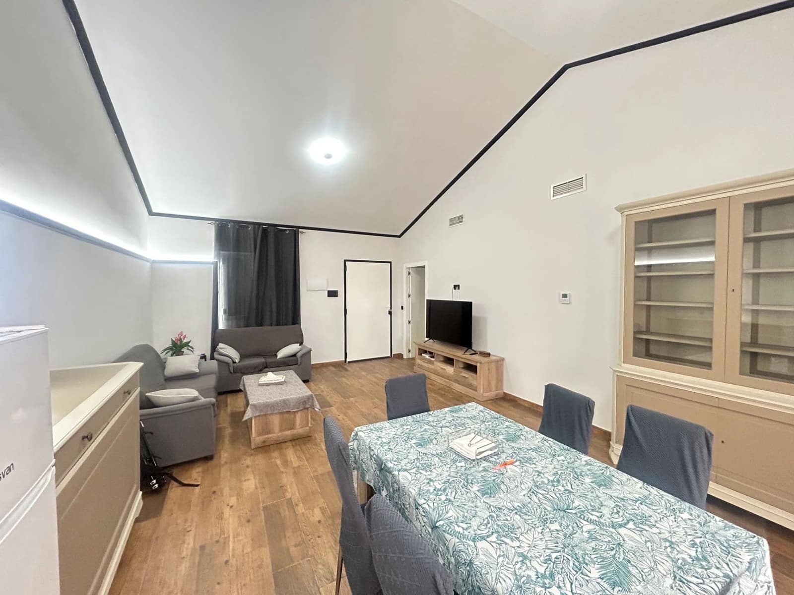 3 soveværelse Byhus til salg i Catral - € 157.000 (Ref: 9203265)