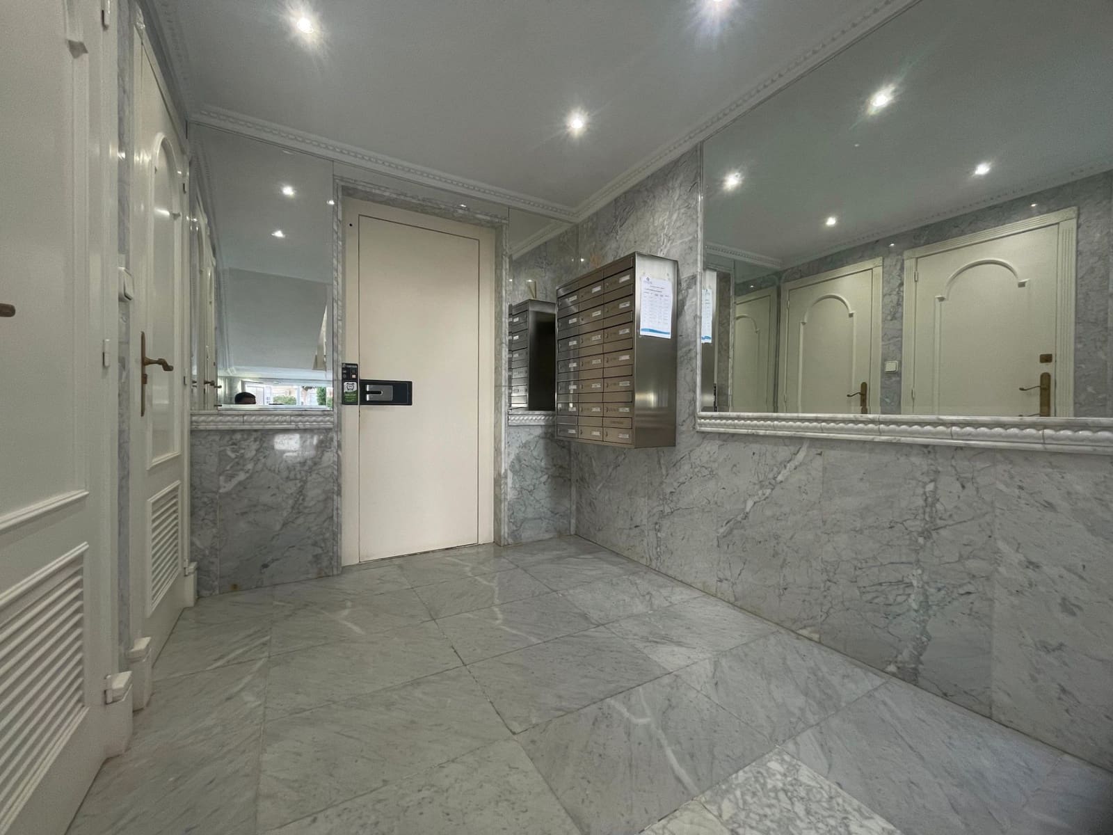 2 sovrum Lägenhet till salu i Santa Pola - 180 000 € (Ref: 9204057)