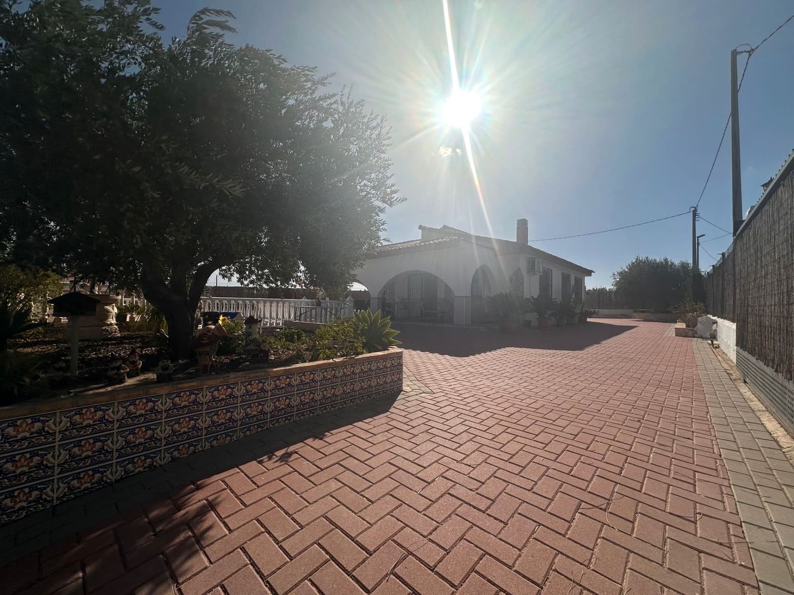 4 soveværelse Finca/Landehus til salg i Fortuna med swimmingpool garage - € 239.900 (Ref: 9211482)