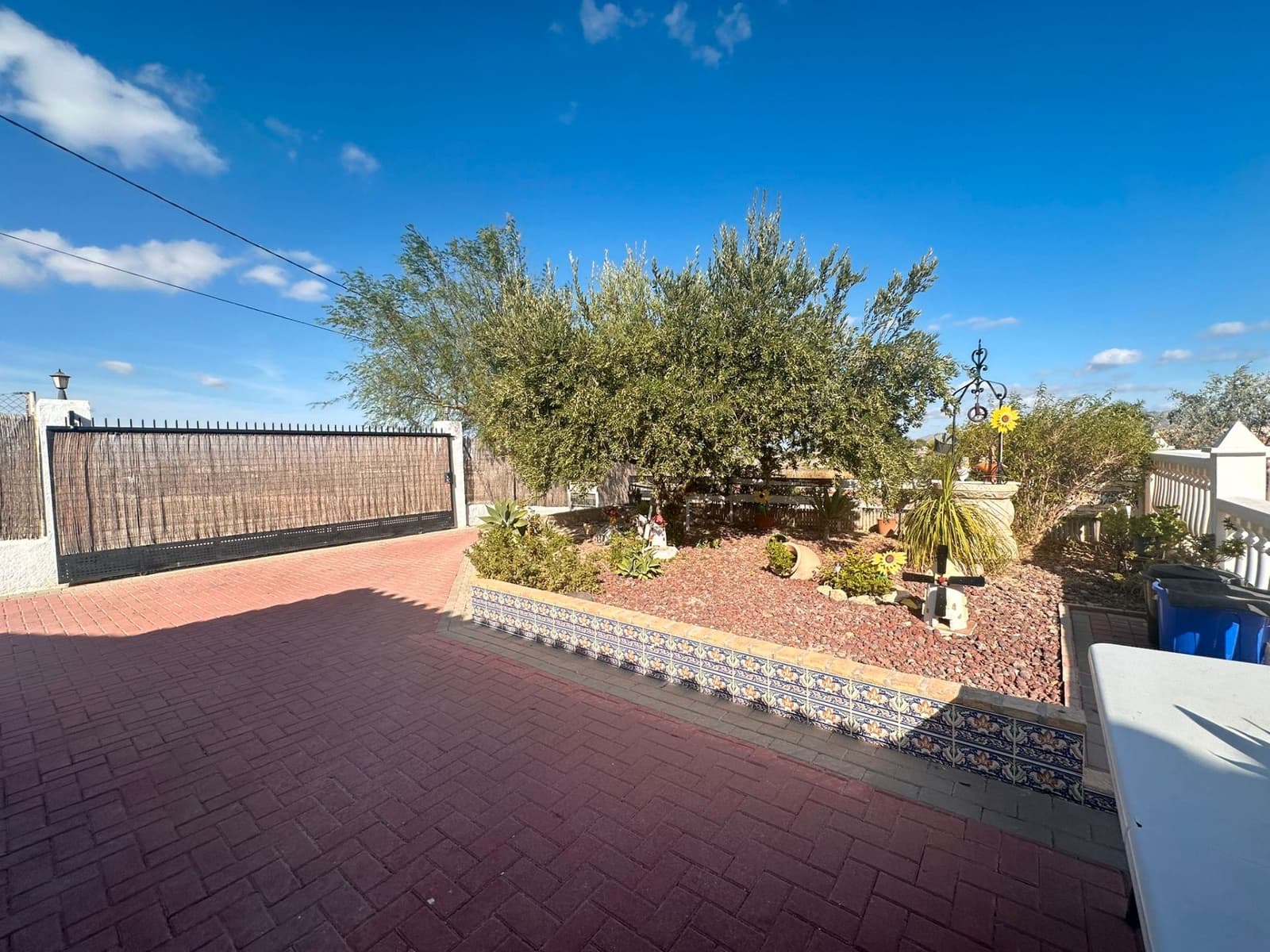 4 soveværelse Finca/Landehus til salg i Fortuna med swimmingpool garage - € 239.900 (Ref: 9211482)