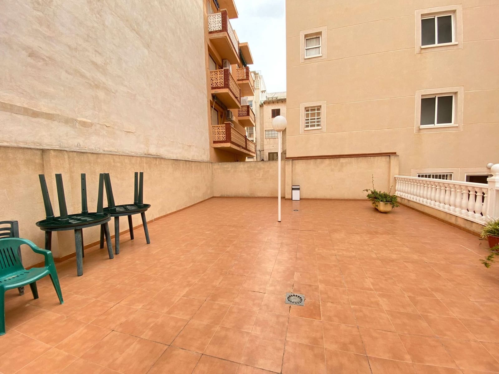 2 camera da letto Appartamento in vendita in Torrevieja con piscina - 130.000 € (Rif: 9223668)