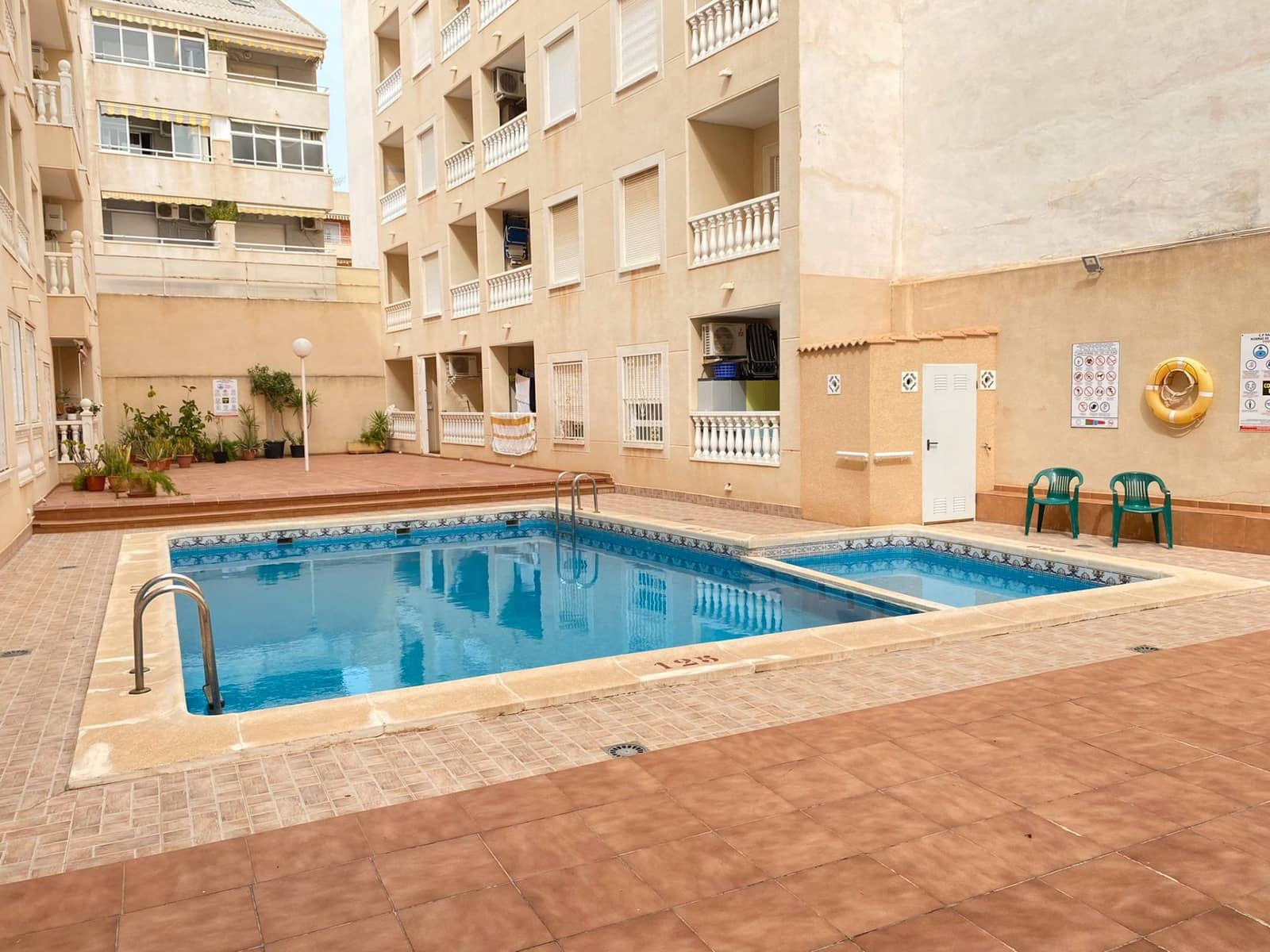 2 camera da letto Appartamento in vendita in Torrevieja con piscina - 130.000 € (Rif: 9223668)