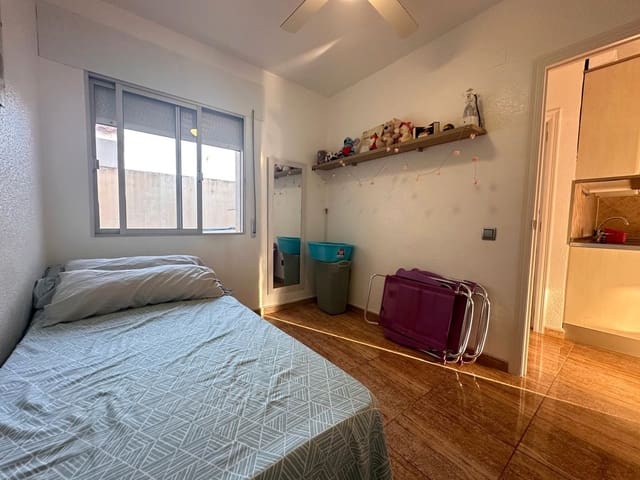 2 makuuhuone Asunto myytävänä paikassa Torre de la Horadada, Pilar de la Horadada - 136 300 € (Ref: 9242373)