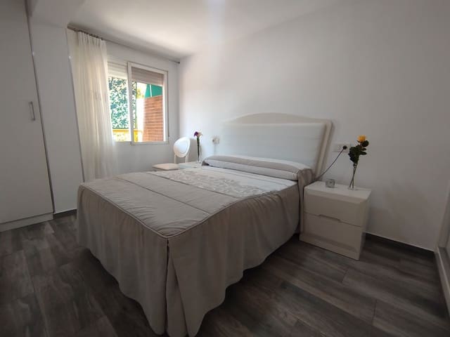 3 bedroom Flat for sale in Calas Santiago Bernabéu, Santa Pola - € 280,000 (Ref: 9251541)