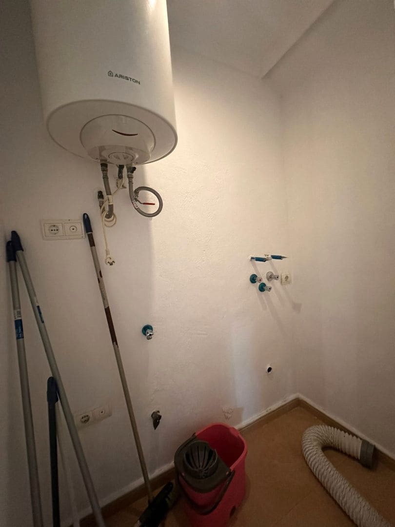 3 makuuhuone Huoneisto myytävänä paikassa Torrevieja mukana uima-altaan - 168 000 € (Ref: 9339249)