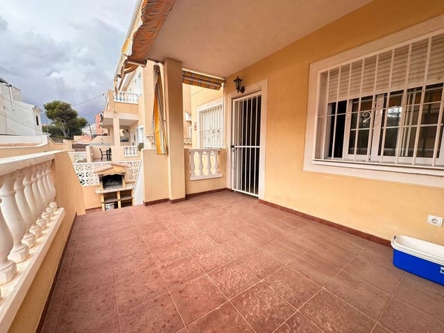 3 makuuhuone Huoneisto myytävänä paikassa Los Frutales, Torrevieja mukana uima-altaan - 168 000 € (Ref: 9339249)