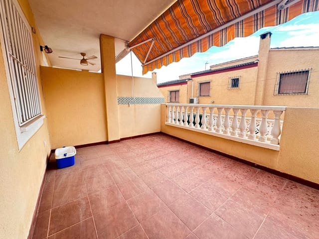 3 makuuhuone Huoneisto myytävänä paikassa Los Frutales, Torrevieja mukana uima-altaan - 168 000 € (Ref: 9339249)