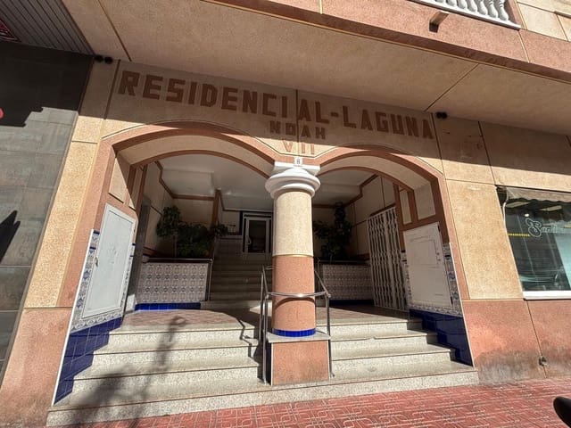 2 makuuhuone Asunto myytävänä paikassa Gaspar Perelló, Torrevieja mukana uima-altaan - 178 500 € (Ref: 9343695)