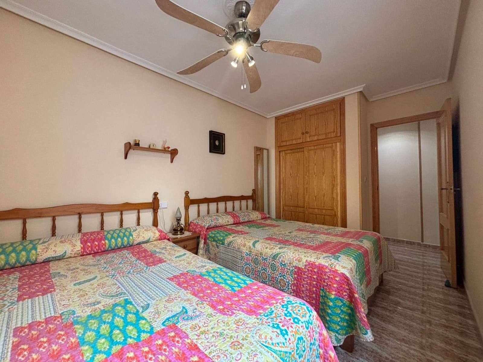 2 makuuhuone Asunto myytävänä paikassa Torrevieja mukana uima-altaan - 178 500 € (Ref: 9343695)