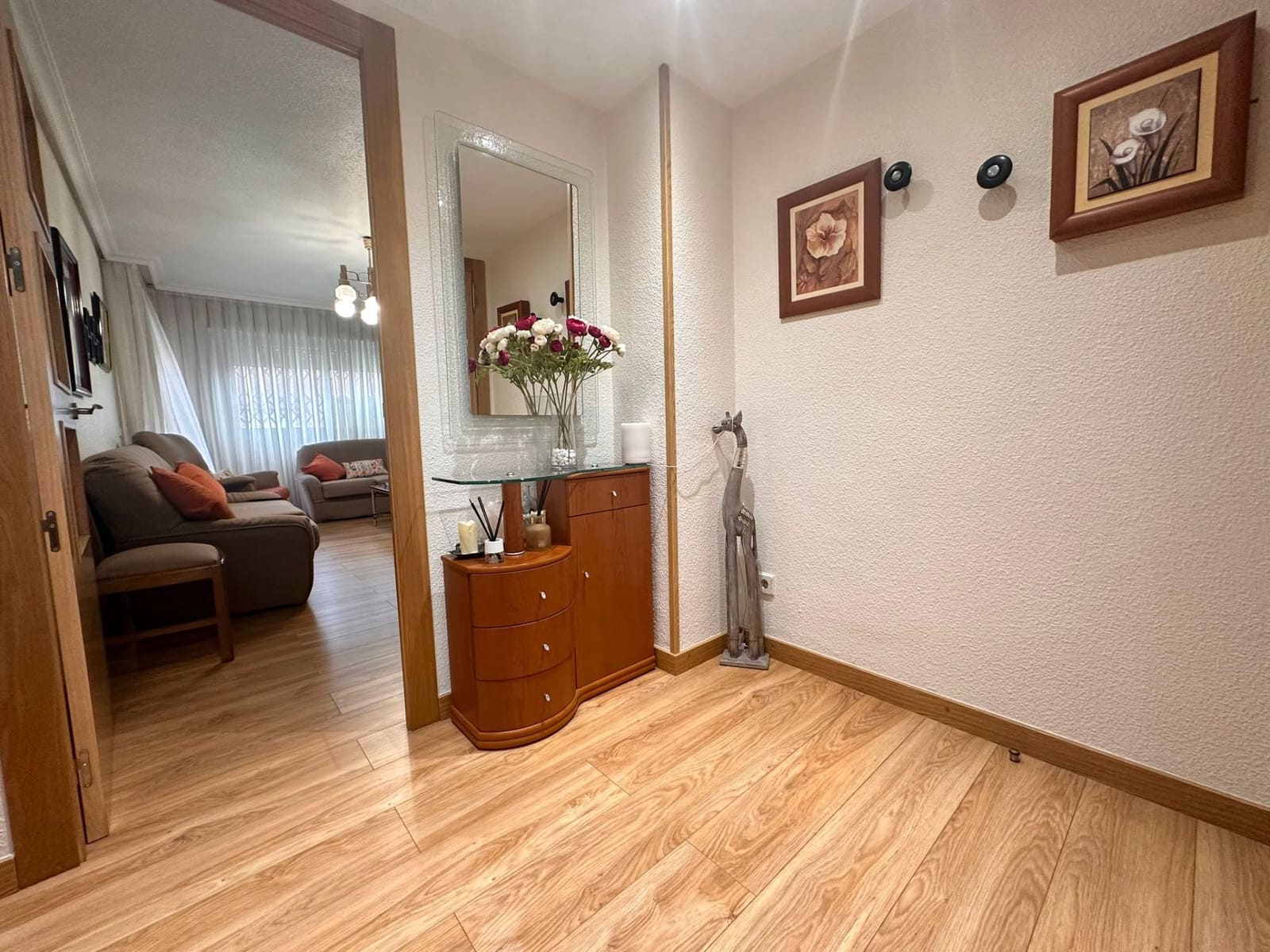 3 soverom Leilighet til salgs i Zarandona med garasje - € 172 990 (Ref: 9347909)