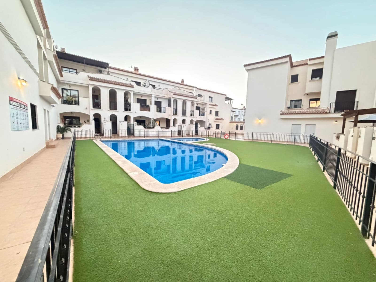 3 bedroom Townhouse for sale in San Pedro del Pinatar with pool - € 199,000 (Ref: 9386416)