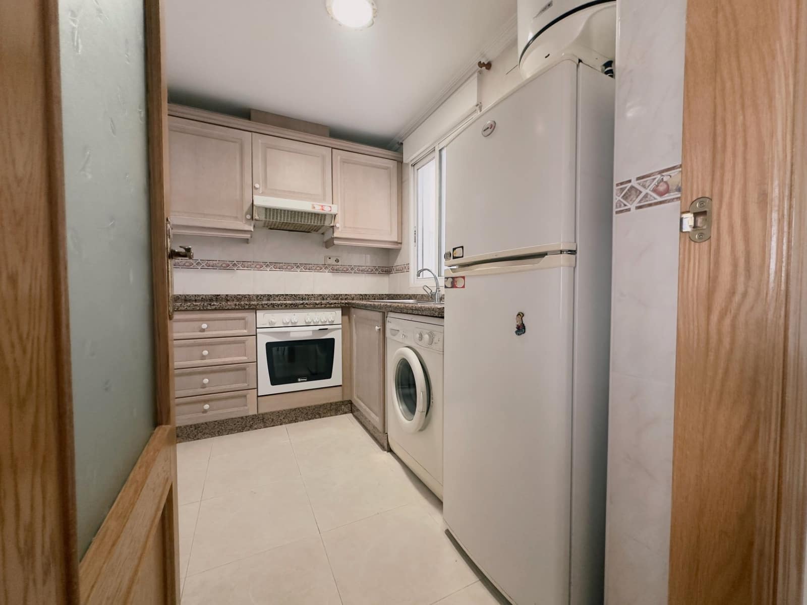 2 makuuhuone Ranta-asunto myytävänä paikassa Elche / Elx mukana uima-altaan - 196 000 € (Ref: 9506760)