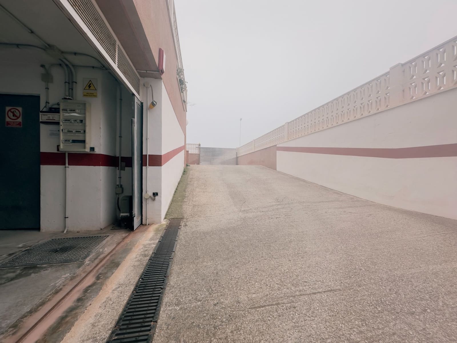 2 makuuhuone Ranta-asunto myytävänä paikassa Elche / Elx mukana uima-altaan - 196 000 € (Ref: 9506760)