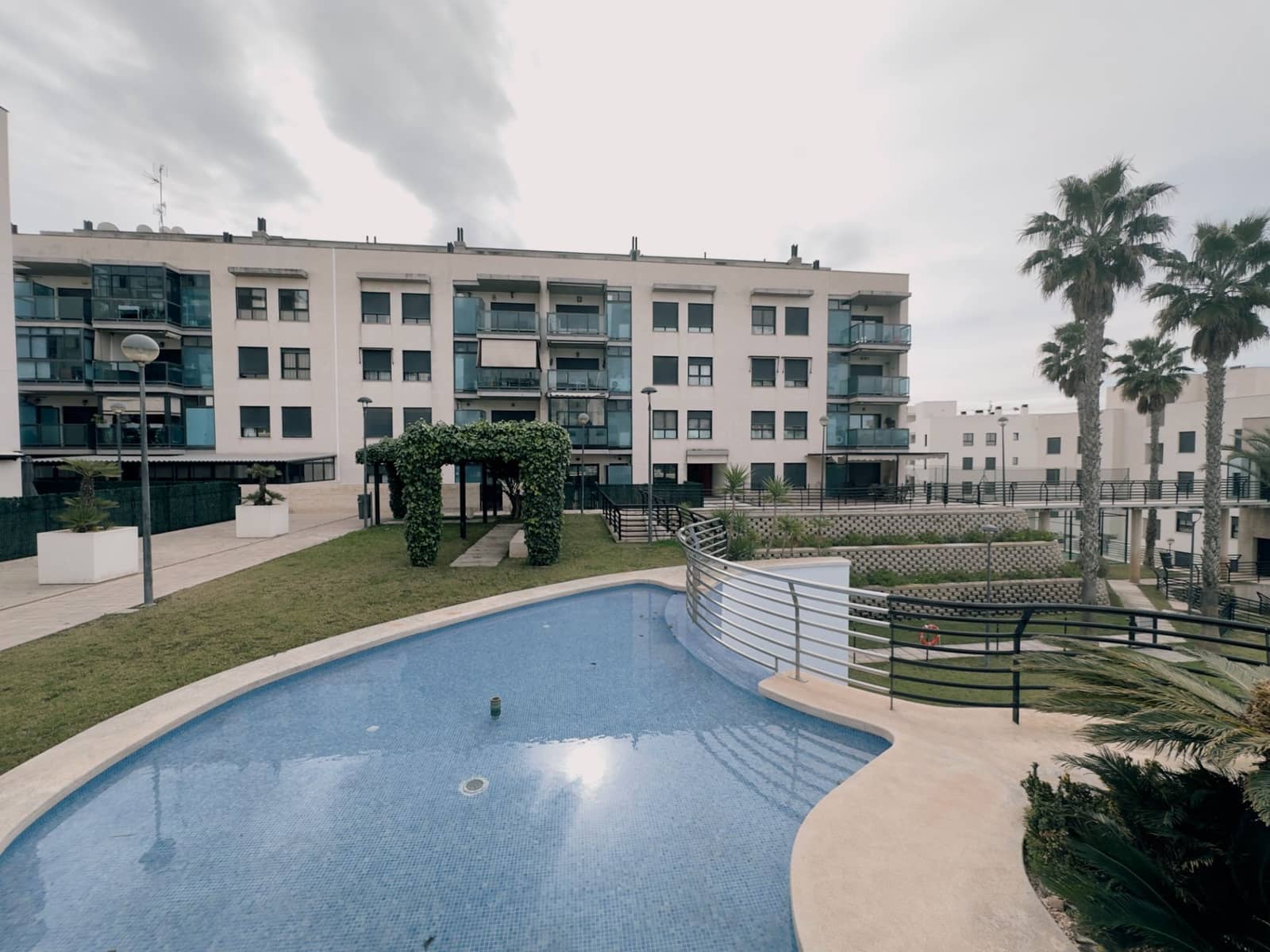 2 soveværelse Lejlighed til salg i Santa Pola med swimmingpool garage - € 250.000 (Ref: 9524955)