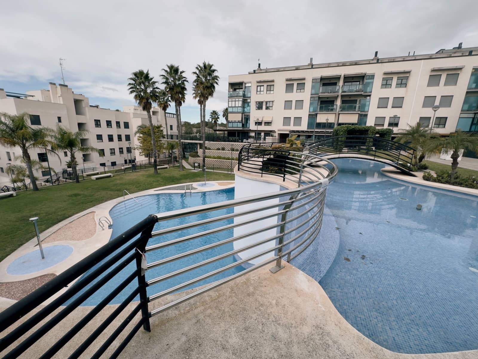 2 soveværelse Lejlighed til salg i Santa Pola med swimmingpool garage - € 250.000 (Ref: 9524955)