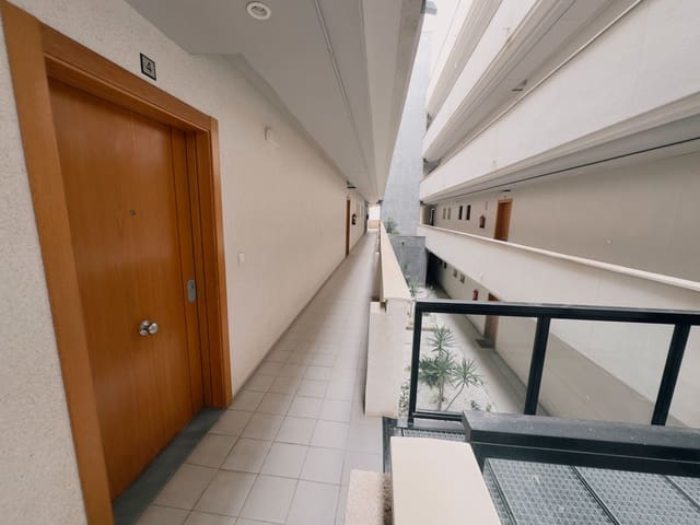 2 soveværelse Lejlighed til salg i Norte, Santa Pola med swimmingpool garage - € 250.000 (Ref: 9524955)