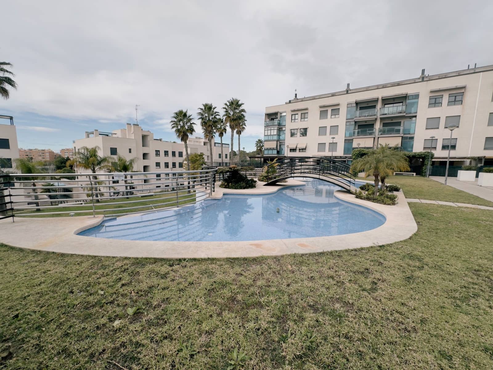 2 soveværelse Lejlighed til salg i Santa Pola med swimmingpool garage - € 250.000 (Ref: 9524955)