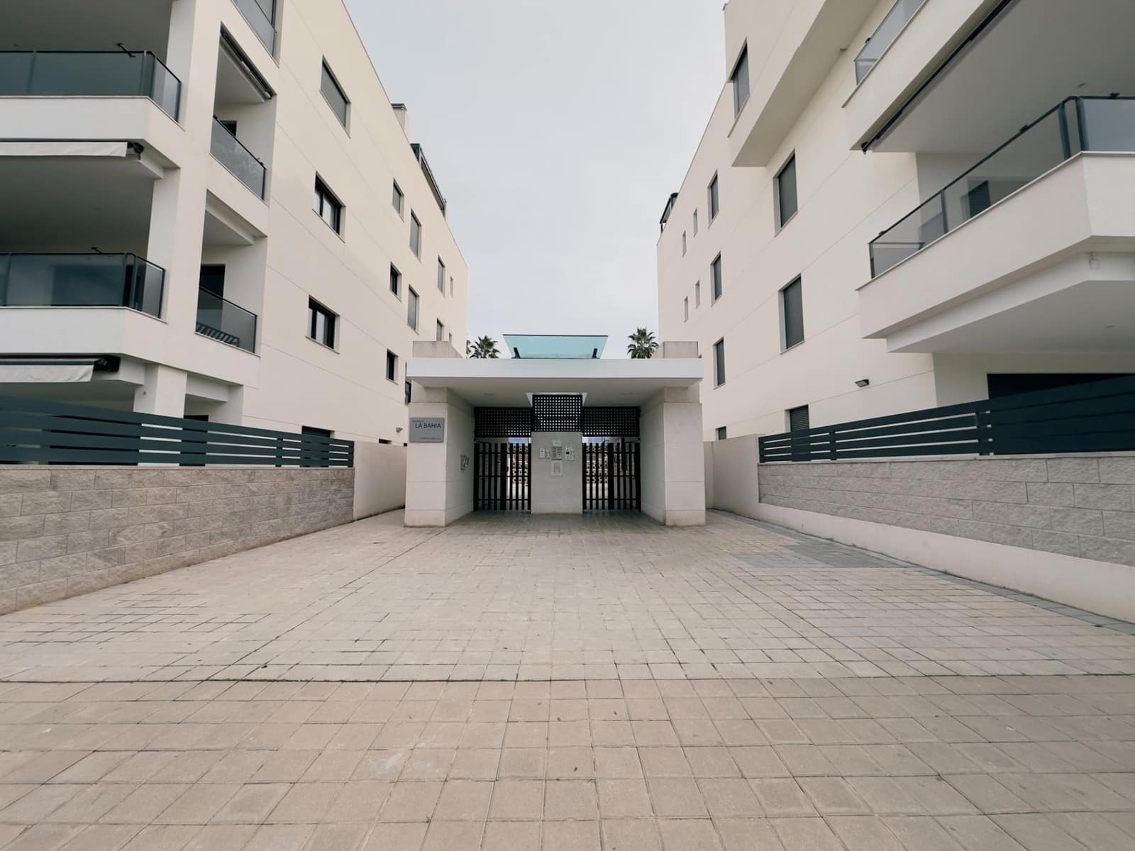 2 soveværelse Lejlighed til salg i Santa Pola med swimmingpool garage - € 250.000 (Ref: 9524955)