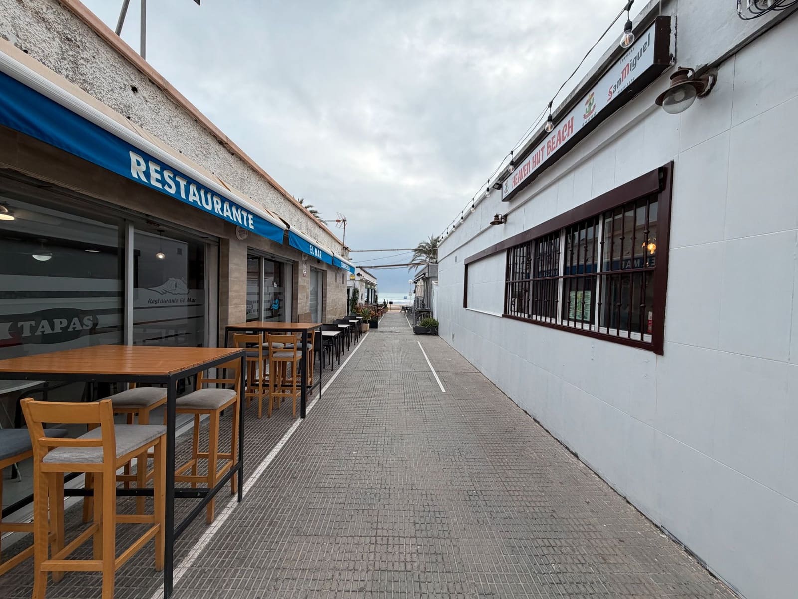 Erhverv til salg i Alicante by - € 187.000 (Ref: 9532529)