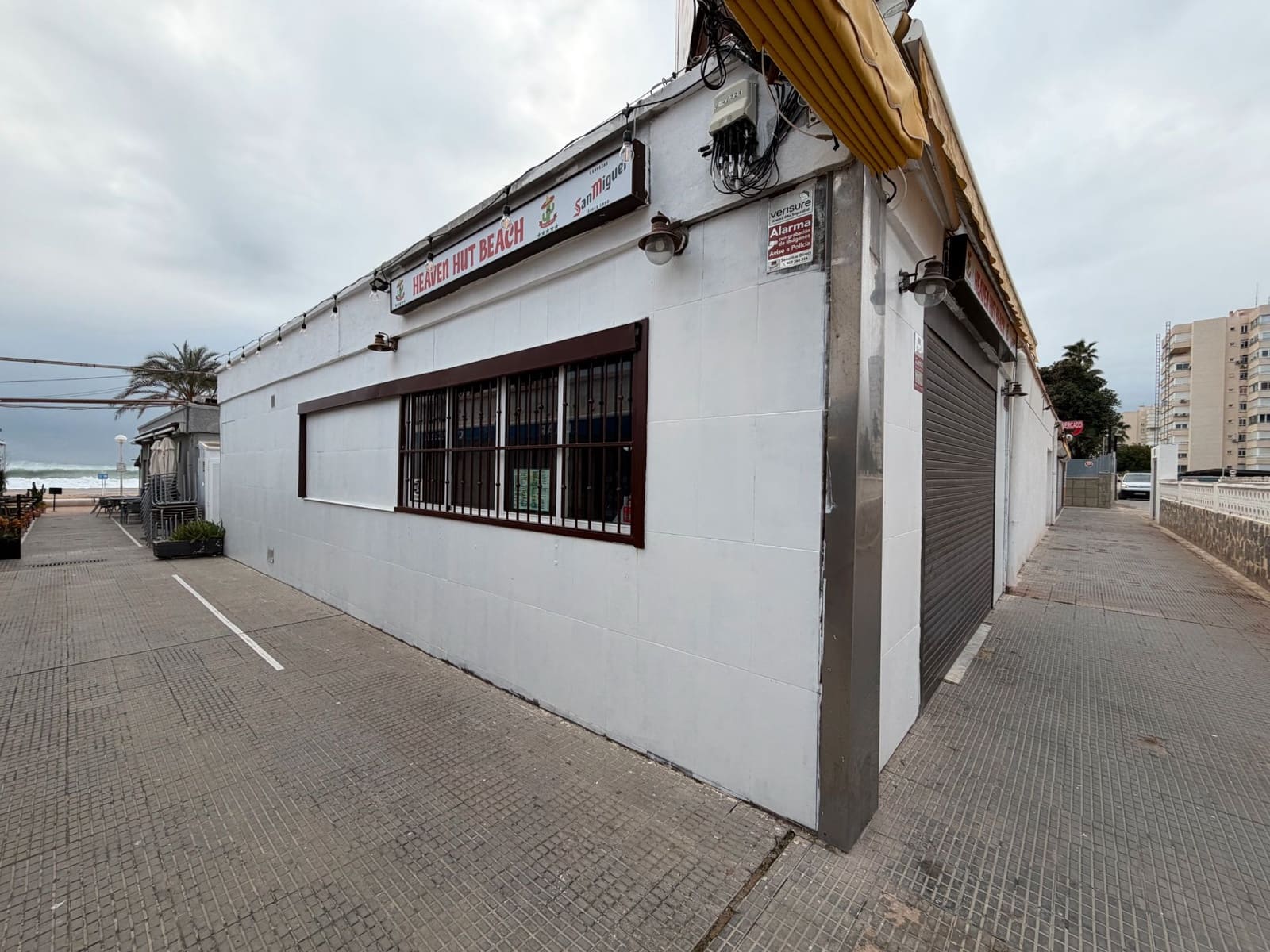 Erhverv til salg i Alicante by - € 187.000 (Ref: 9532529)