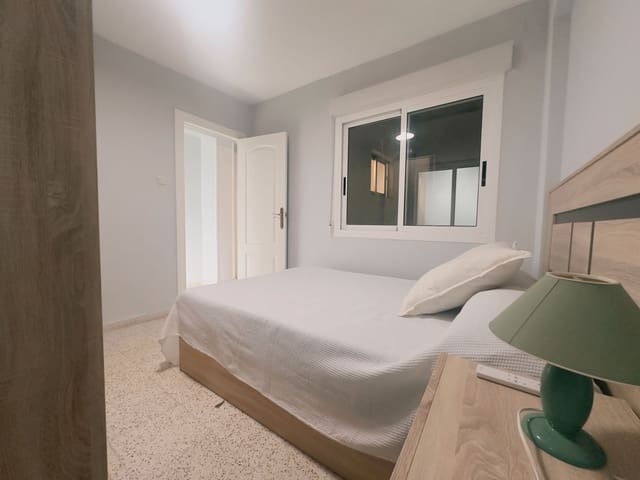 Apartamento de 2 habitaciones en Playa Tamarit - Playa Lissa, Santa Pola en venta - 130.000 € (Ref: 9532757)