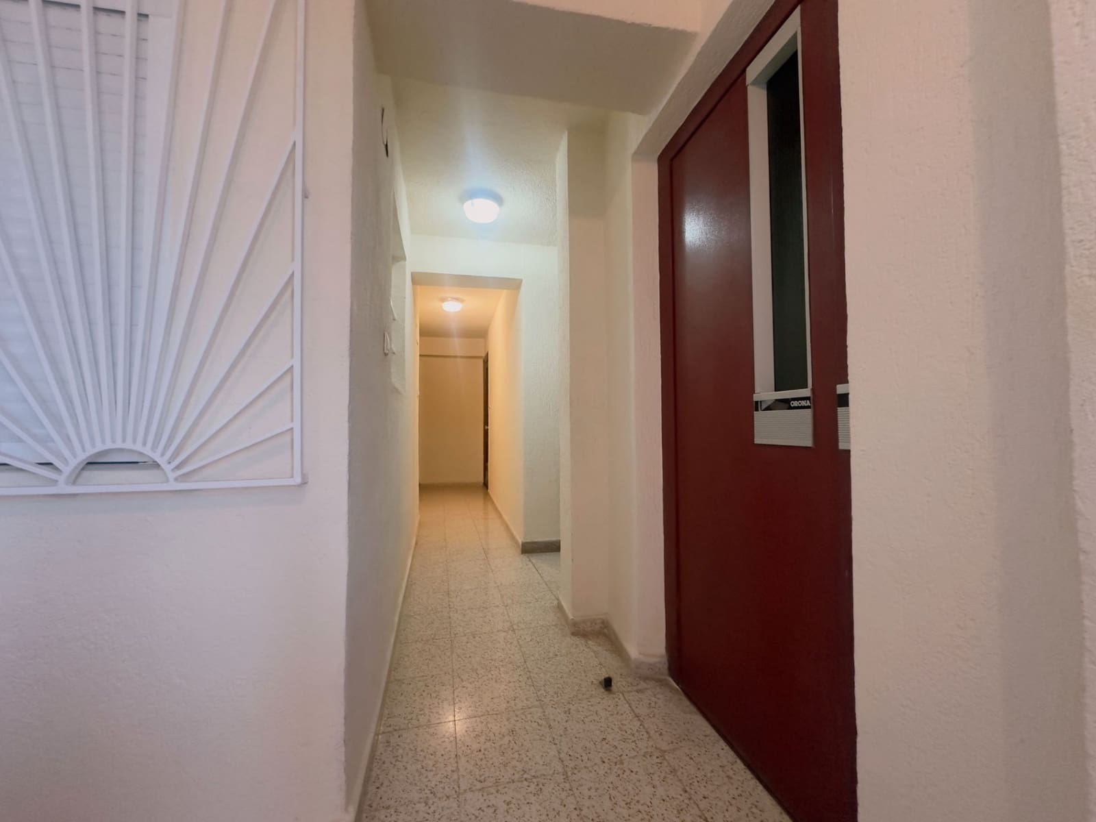 Apartamento de 2 habitaciones en Santa Pola en venta - 130.000 € (Ref: 9532757)