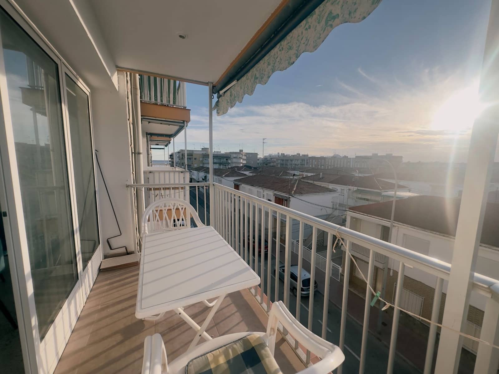 Apartamento de 2 habitaciones en Santa Pola en venta - 130.000 € (Ref: 9532757)