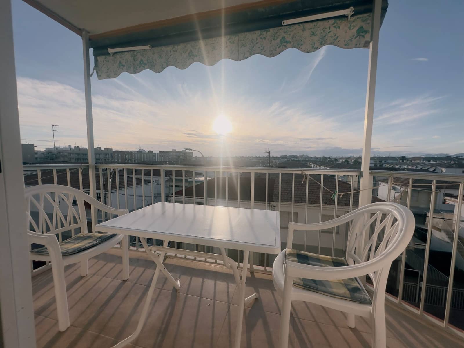 Apartamento de 2 habitaciones en Santa Pola en venta - 130.000 € (Ref: 9532757)