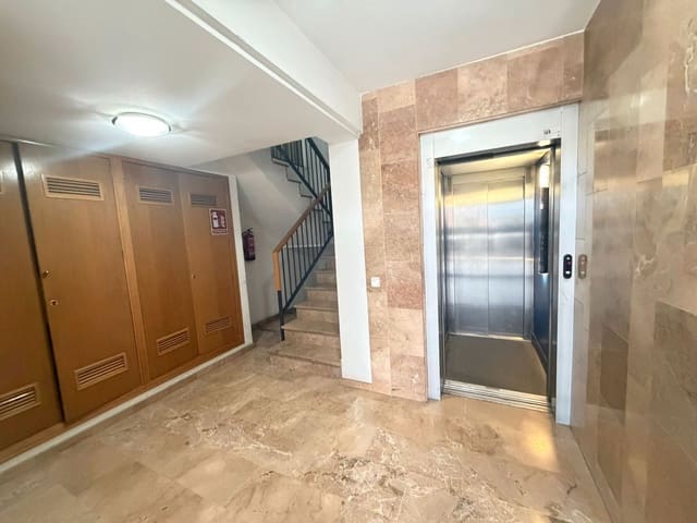 3 soveværelse Lejlighed til salg i Casillas, Murcia by med garage - € 165.000 (Ref: 9588368)