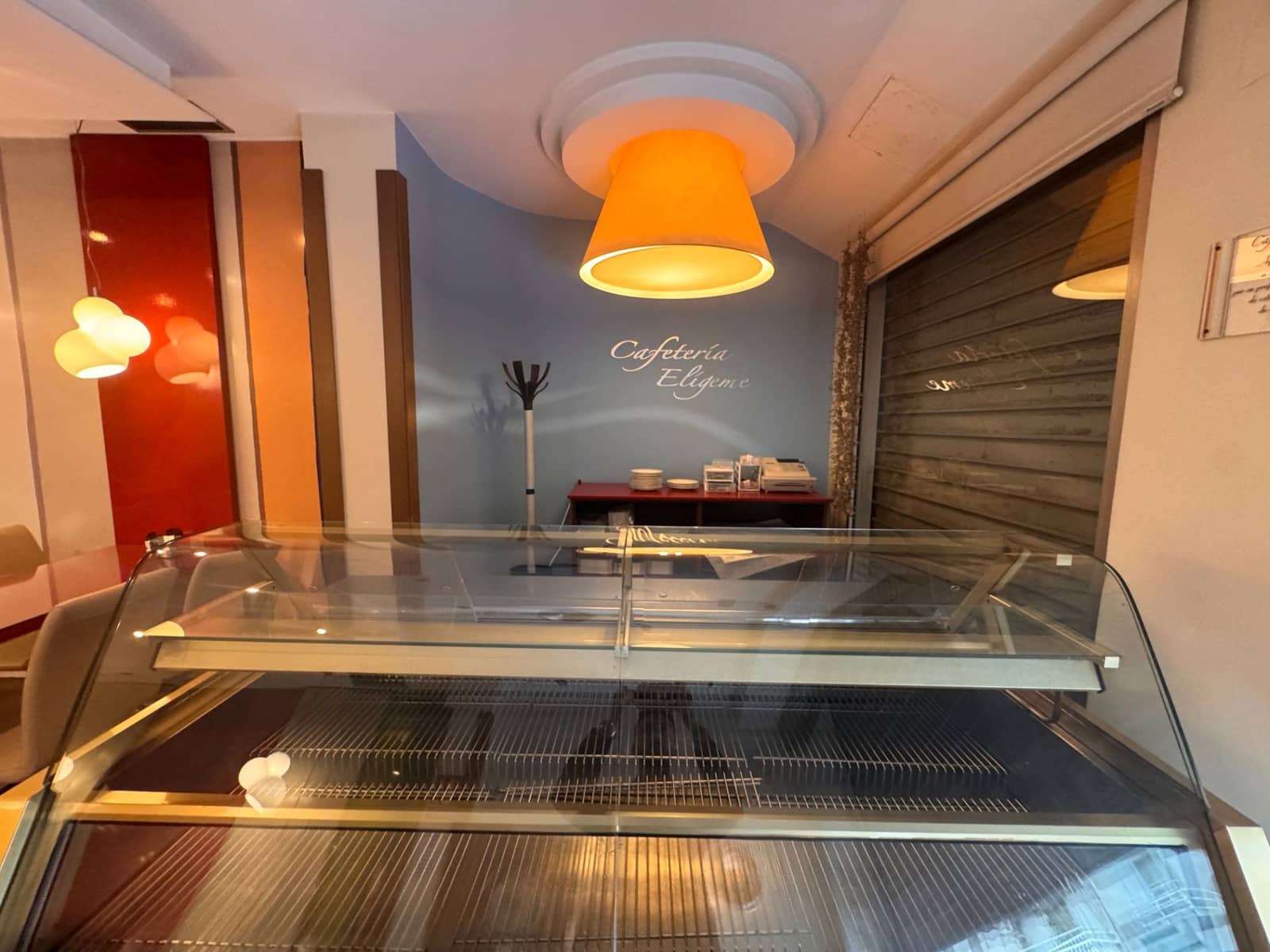 Commercial for sale in Guardamar del Segura - € 850,000 (Ref: 9611934)