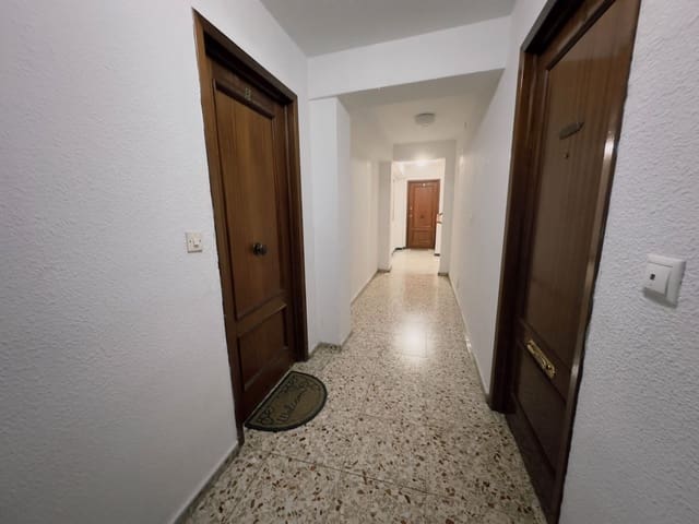 Piso de 3 habitaciones en Báscones de Ojeda en venta - 175.000 € (Ref: 9618747)